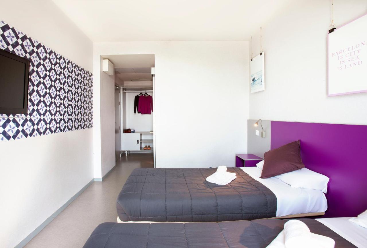 Twentytu Hostel Barcelona Luaran gambar